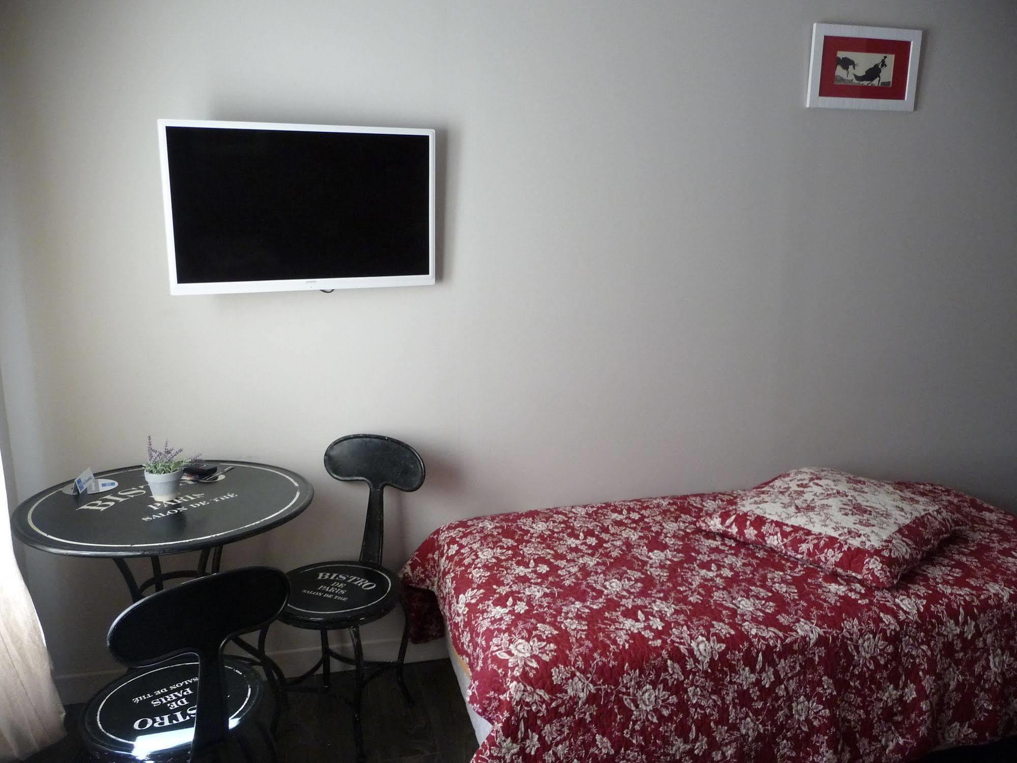 Hotel Ermitage Les Angles  Екстер'єр фото