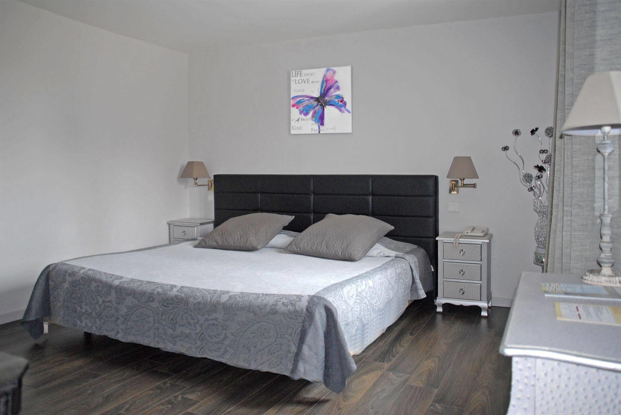 Hotel Ermitage Les Angles  Екстер'єр фото